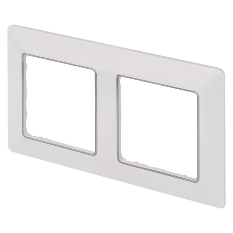 Legrand Valena Life rámeček dvojnásobný, bílá / chrom Legrand Valena Life rámeček dvojnásobný, bílá / chrom
