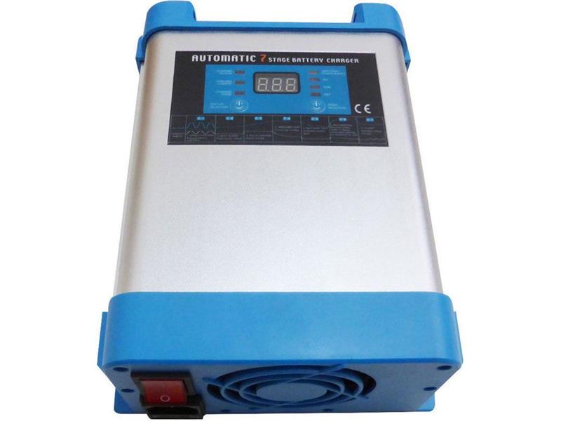 Nabíječka akumulátorů CARSPA EBC1250 12V-50A Nabíječka akumulátorů CARSPA EBC1250 12V-50A